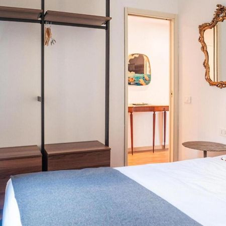 מילאנו Romantic Flat On Navigli River By Easylife מראה חיצוני תמונה